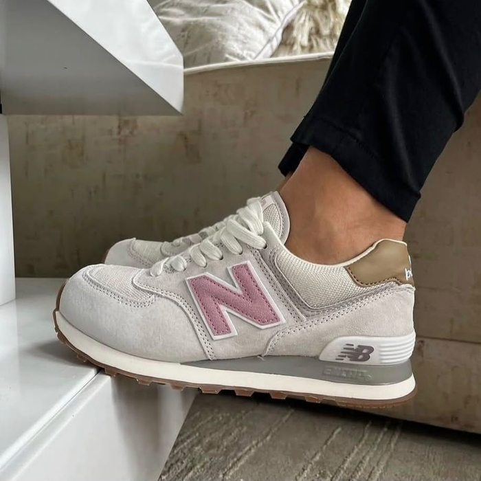 New Balance 574 Beige