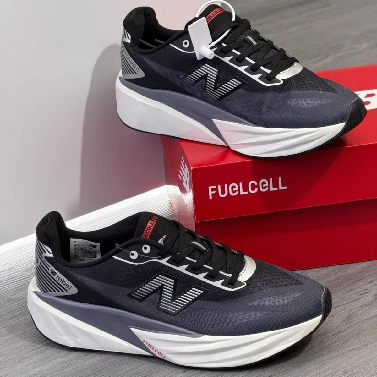 New Balance Rebel Negro