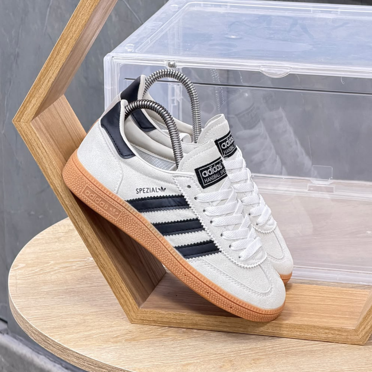 Adidas Spezial Beige