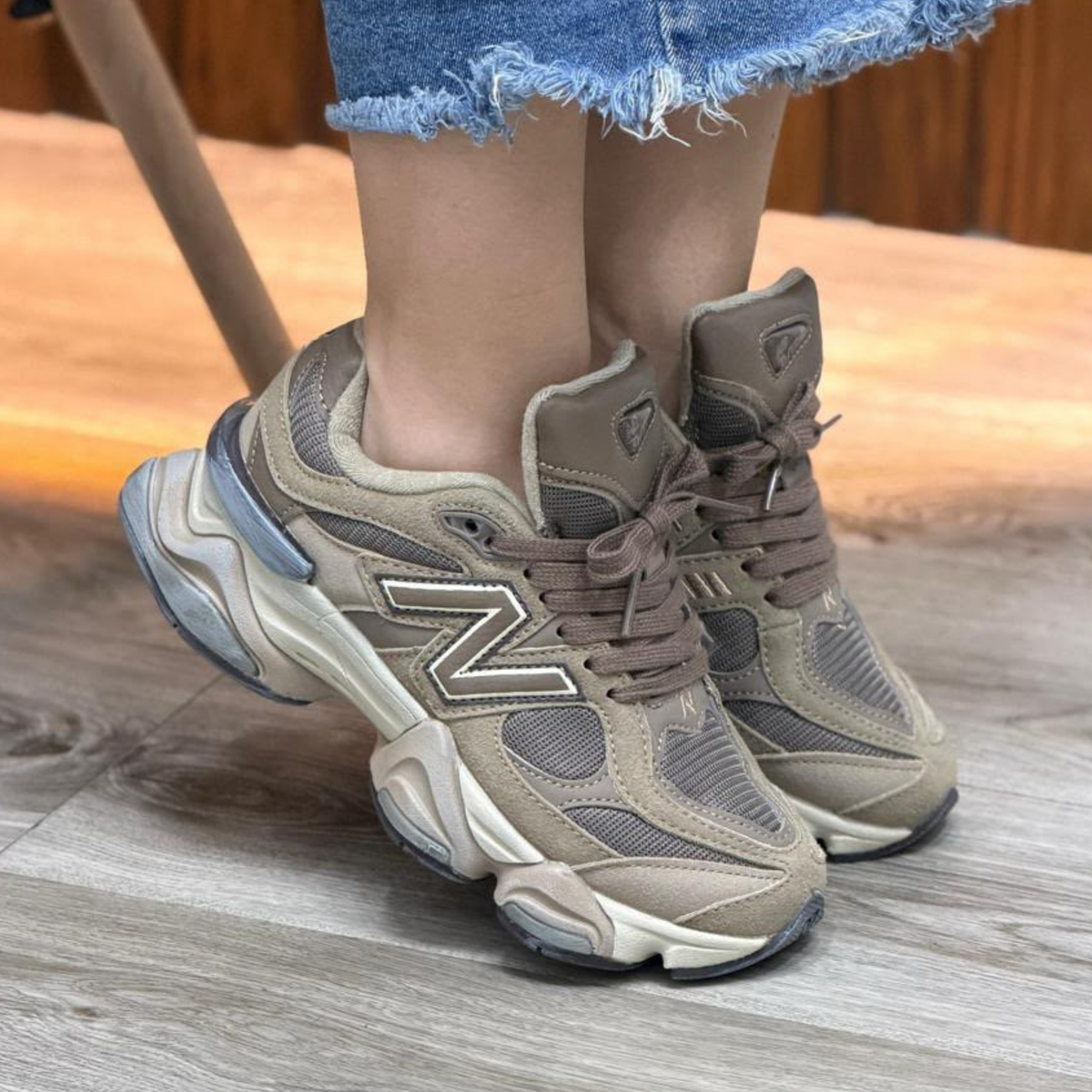 New Balance 9060 Cafe