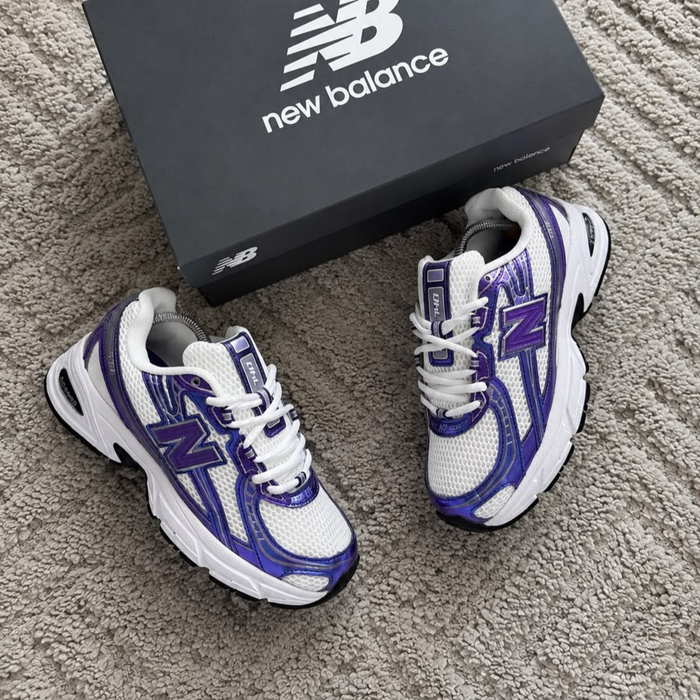 New Balance 740 Morado