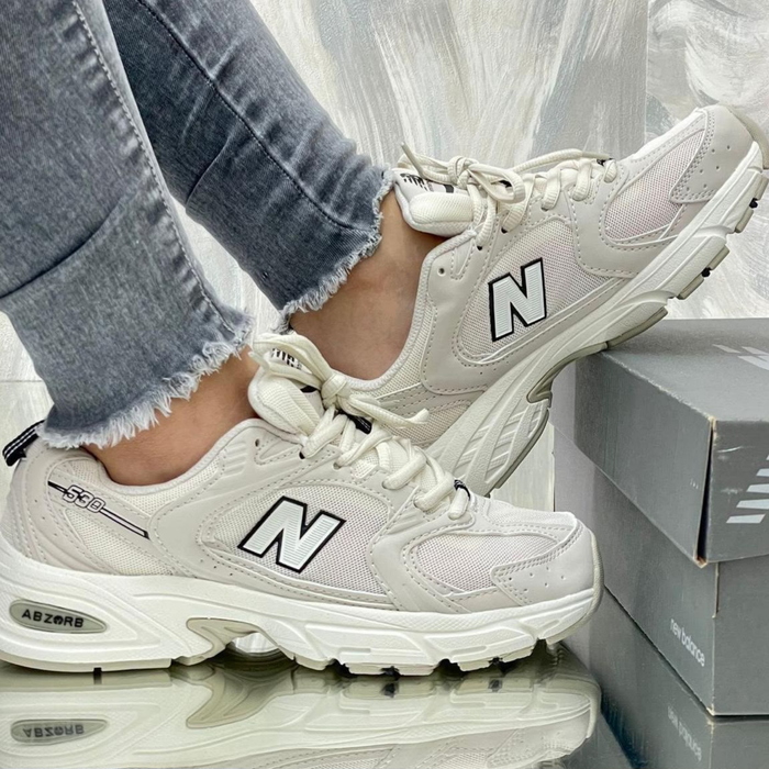 New Balance 530 Beige