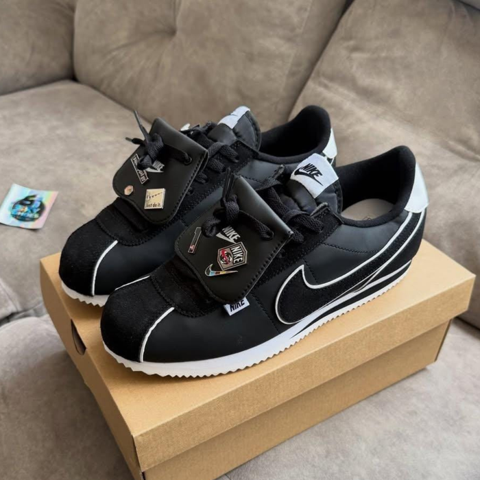 Nike Cortez Negro