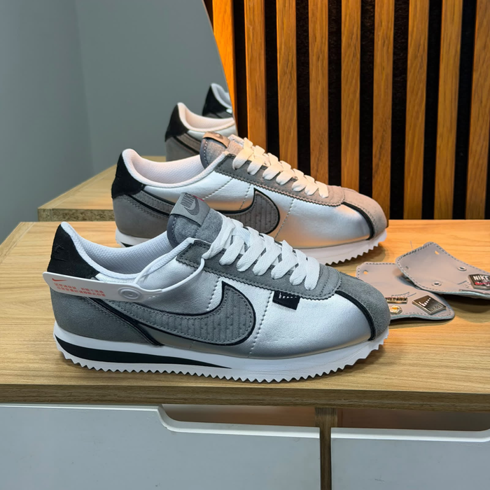 Nike Cortez Plata