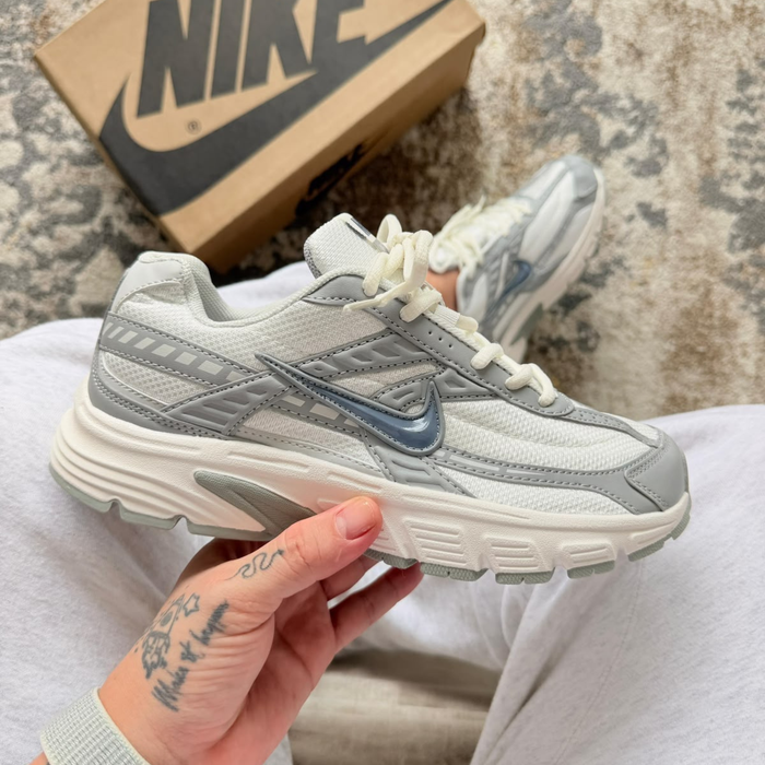 Nike Initiator Gris