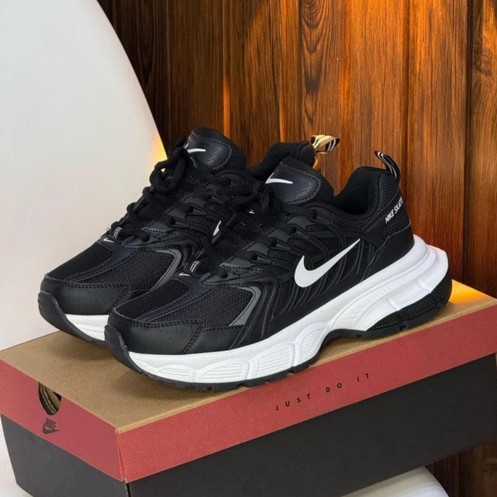 Nike Skate Negro