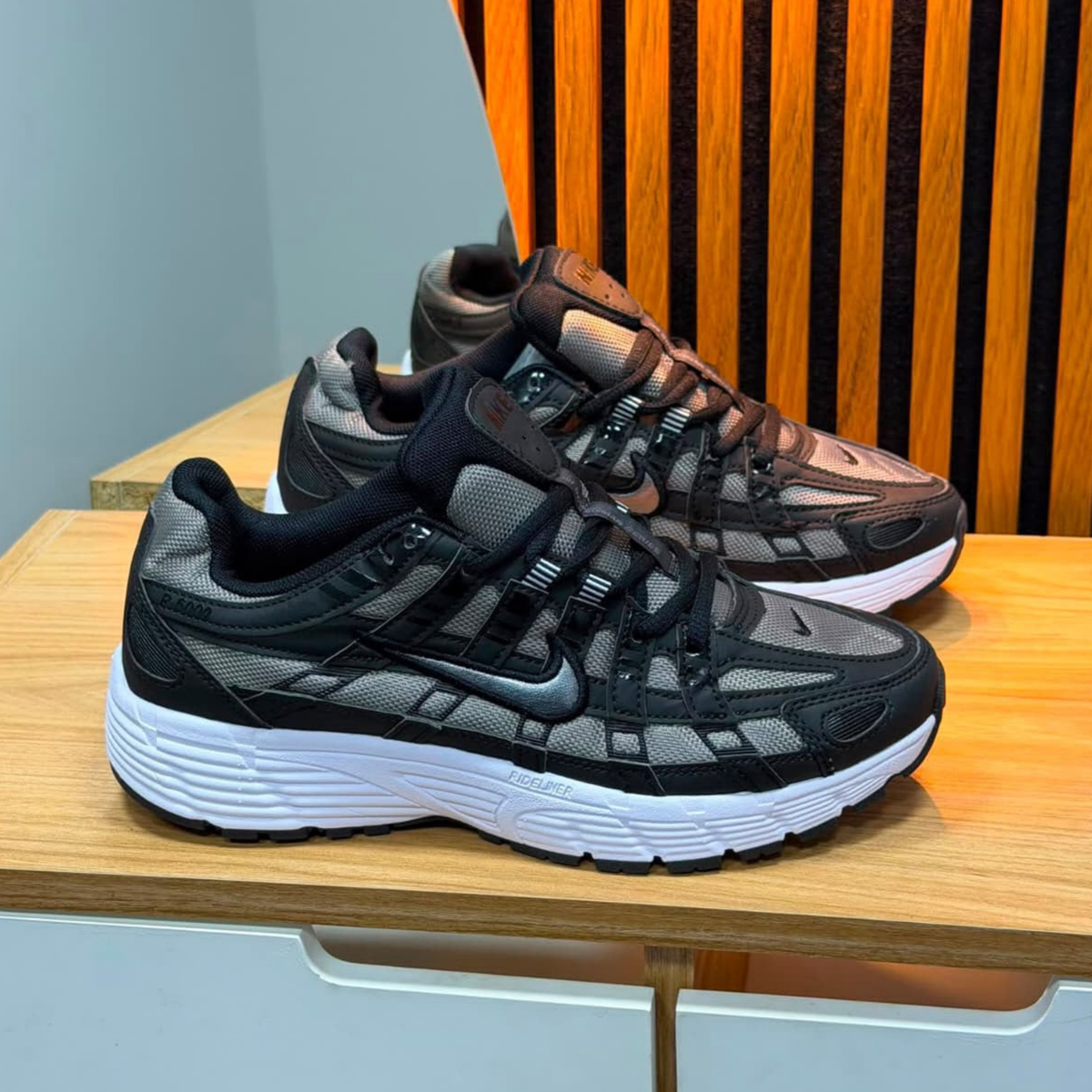 Nike P-6000 Negro