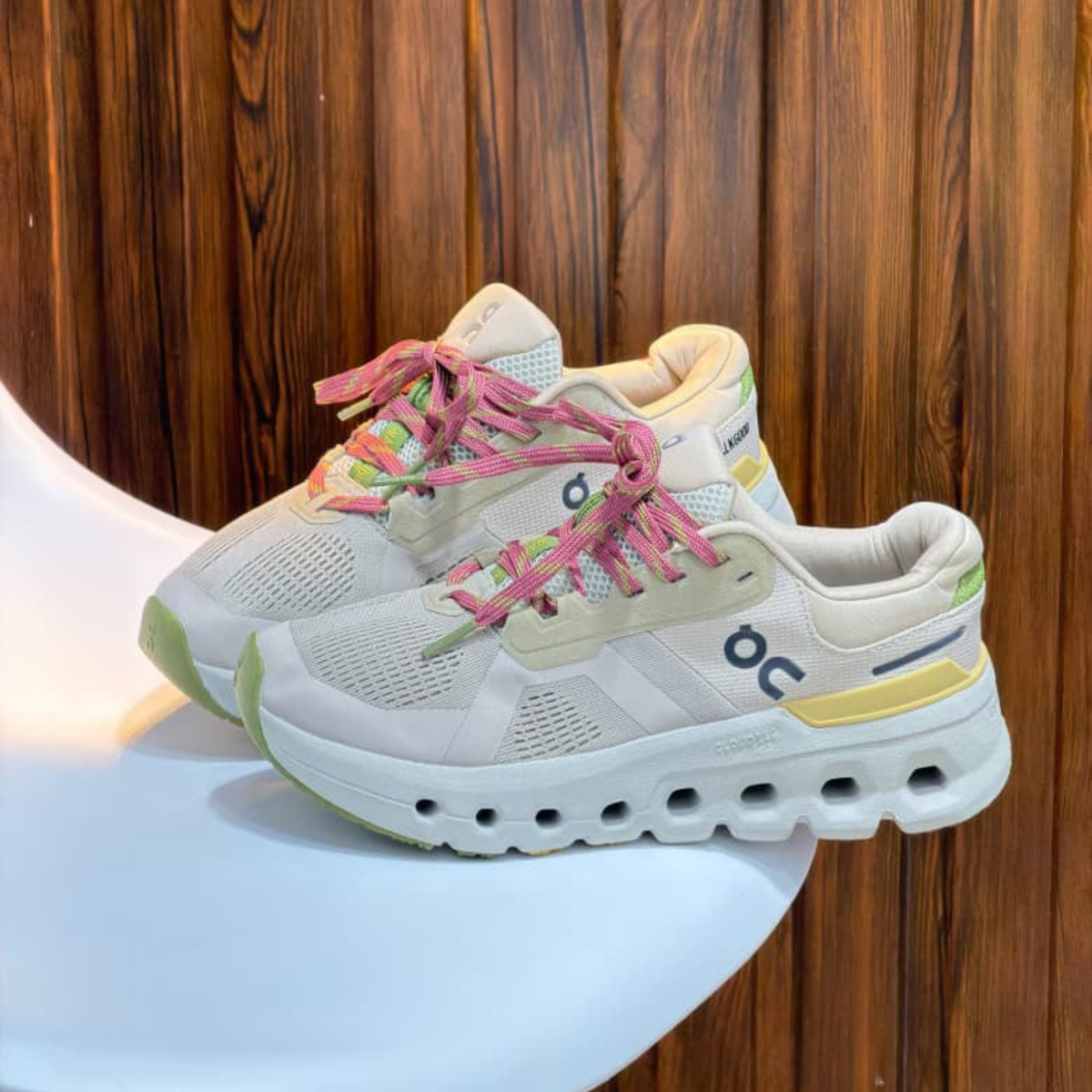 On Cloud Runner 2 Beige