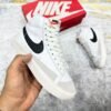 NIKE BLAZER BOTA