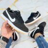 NIKE SB NEGRO