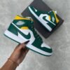 NIKE JORDAN RETRO 1 VERDE