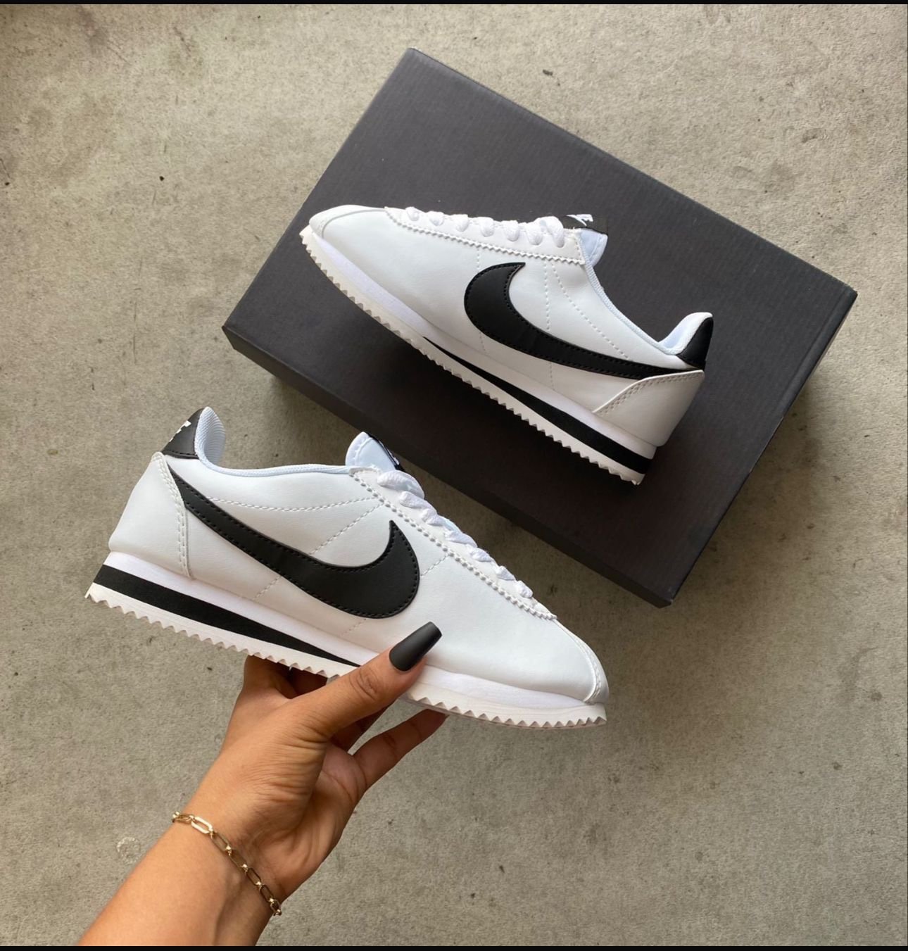 Zapatos Nike Nike Cortez Blanca Y Negra Zapatillas De Deporte