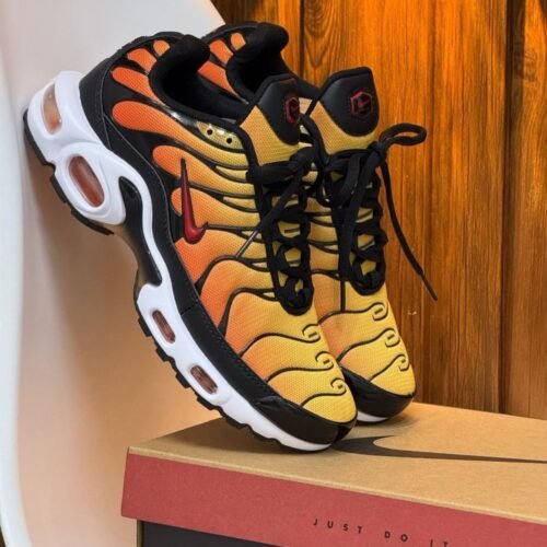 NIKE TN NARANJA