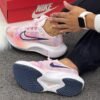 NIKE ZOOM FLORES
