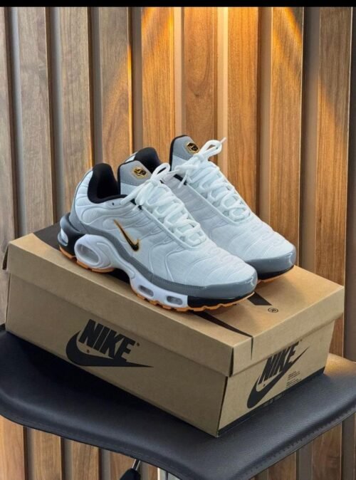 NIKE TN BLANCO