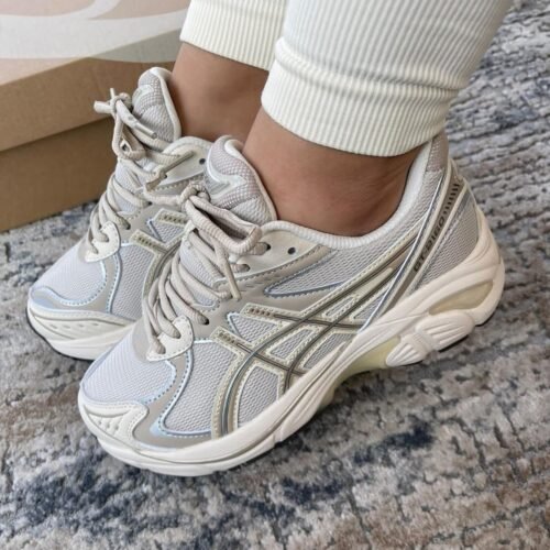 ASICS GEL BEIGE