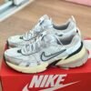 NIKE V2K PLATA