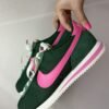 NIKE CORTEZ VERDE-ROSA