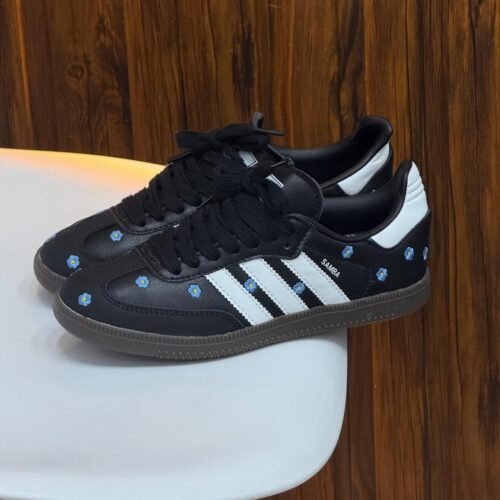 ADIDAS SAMBA OG NEGRA FLORES