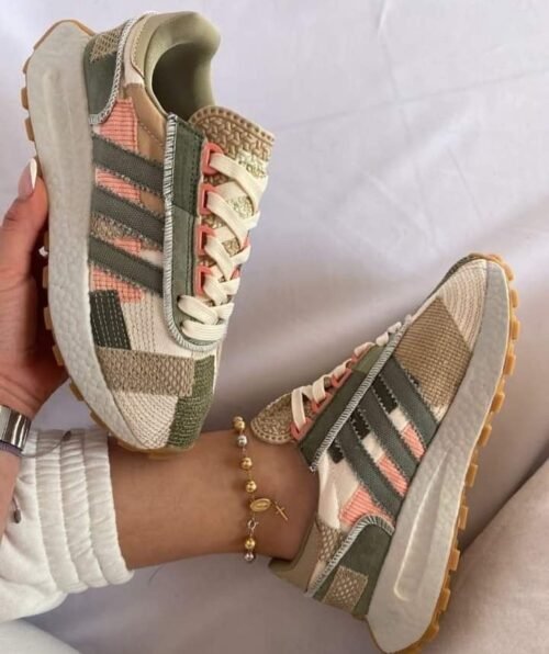 ADIDAS RETROPY