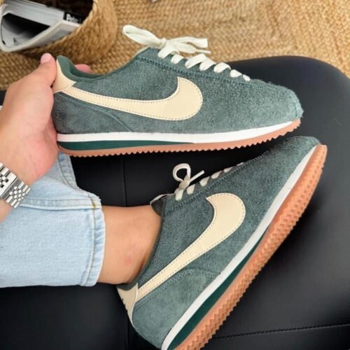 NIKE CORTEZ VERDE GAMUZA