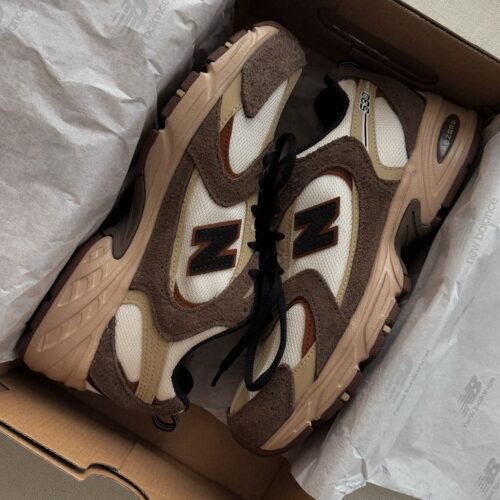 NEW BALANCE 530 CAFÉ