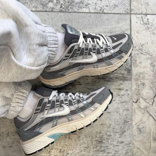 NIKE P-6000 GRIS