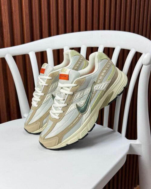 NIKE INITIATOR BEIGE