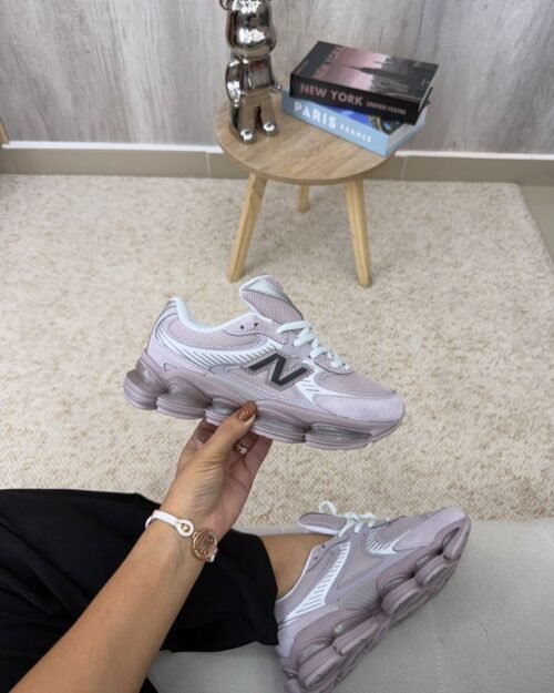New Balance 2000 Lila