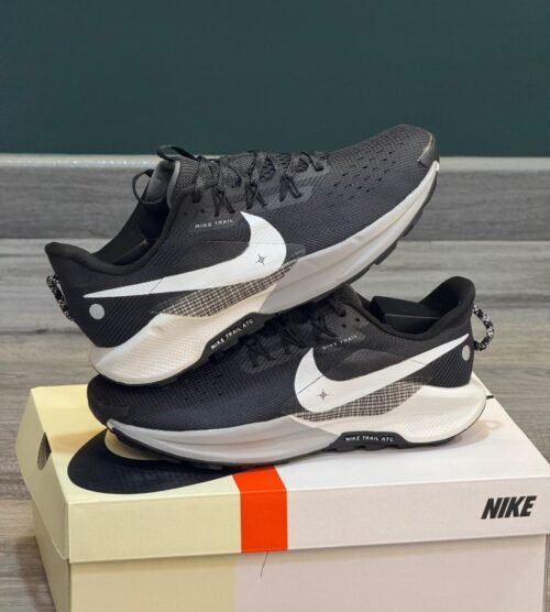Nike Trail Negro