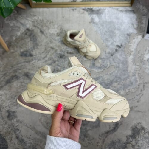 New Balance 9060 Beige
