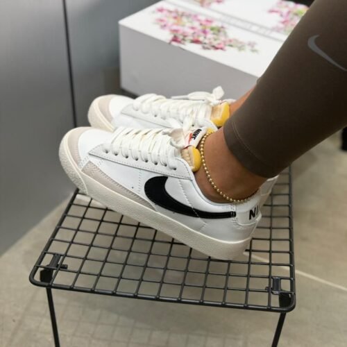 Nike Blazer Clásico