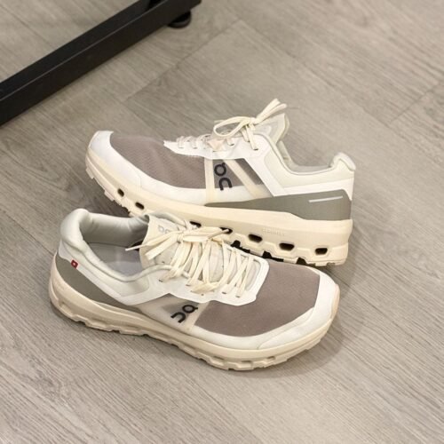 On Cloud Beige