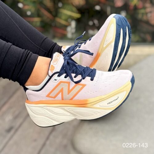 New Balance Fresh Foam Salmon
