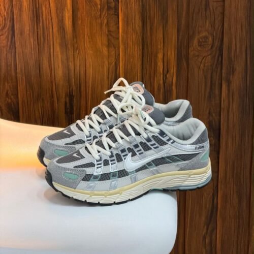 Nike P6000 Gris