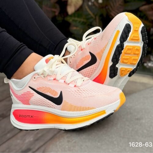 Nike Vomero Plus Naranja