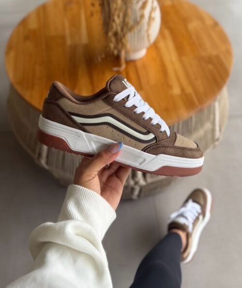 Vans Hylane Café