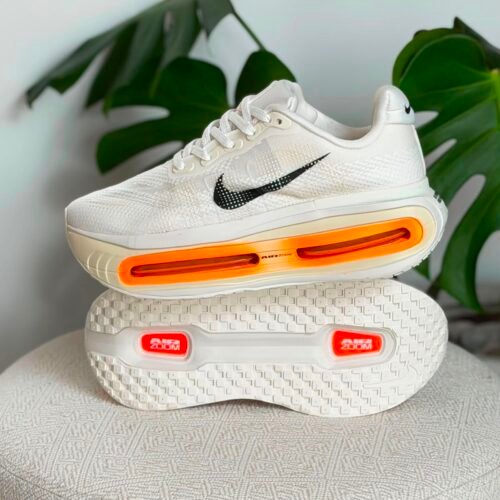Nike Vomero Premium Naranja