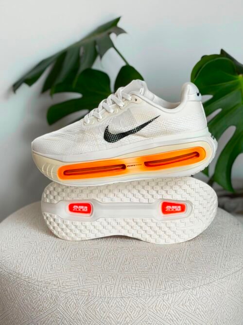 Nike Vomero Premium Naranja
