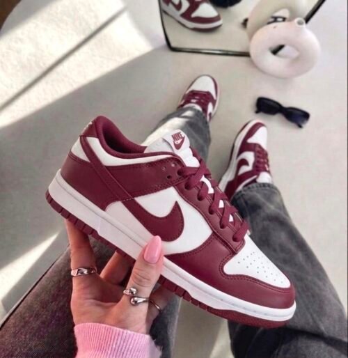Nike Sb Dunk Vinotinto