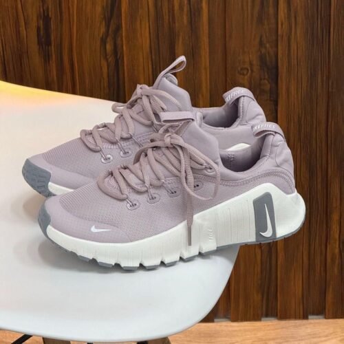 Nike Metcon Lila