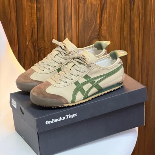 Tiger Onitsuka Café
