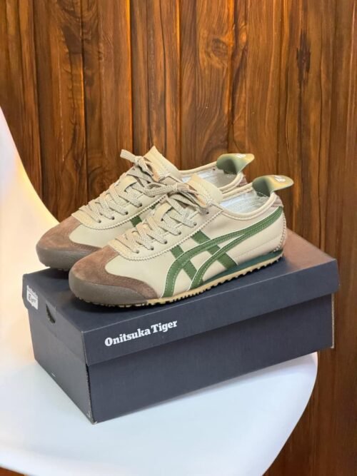 Tiger Onitsuka Café