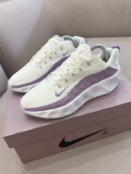 Nike Ava Lila