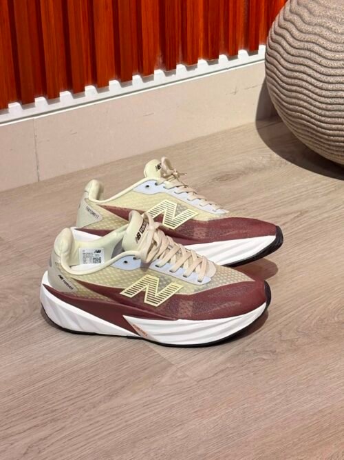 New Balance Rebel Café