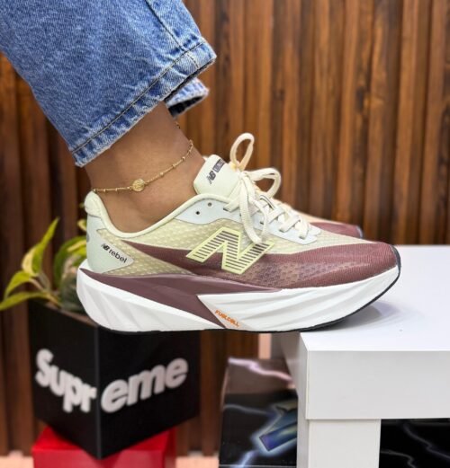 New Balance Rebel Café