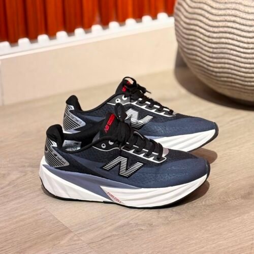 New Balance Rebel Negro