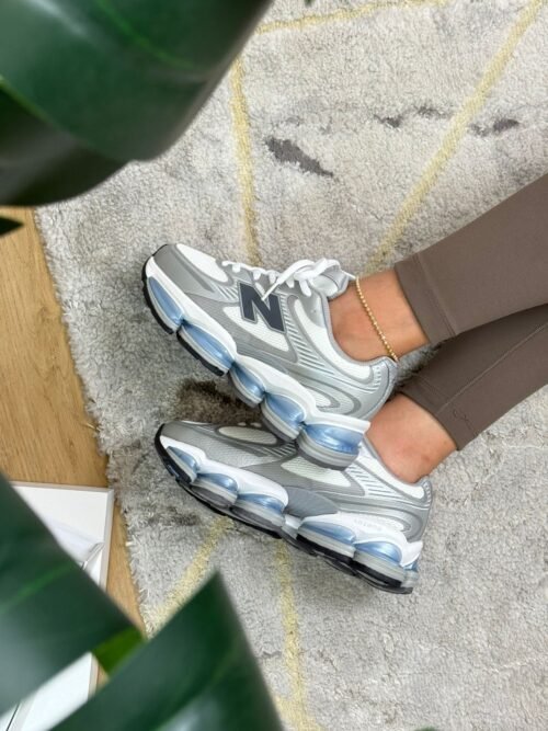 New Balance 2000 Gris